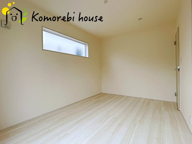 開放的な寝室です