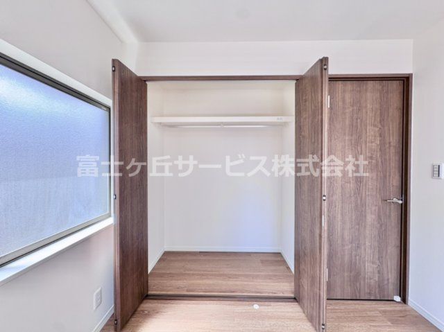 小物を収納するのに便利です