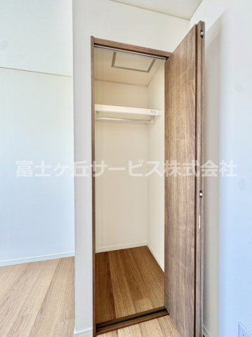 小物を収納するのに便利です