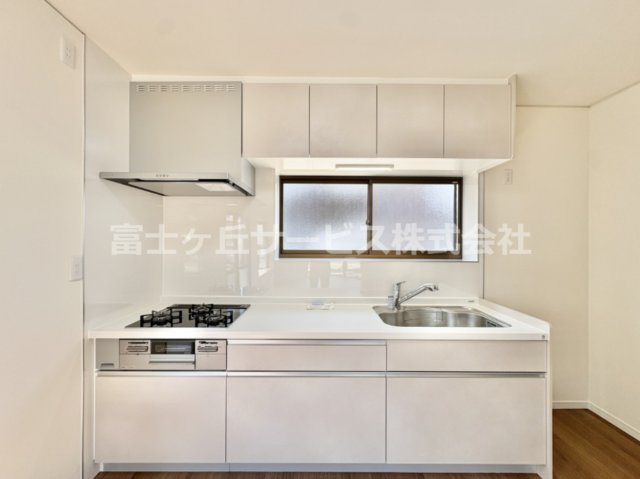 キッチンでお料理をお楽しみください