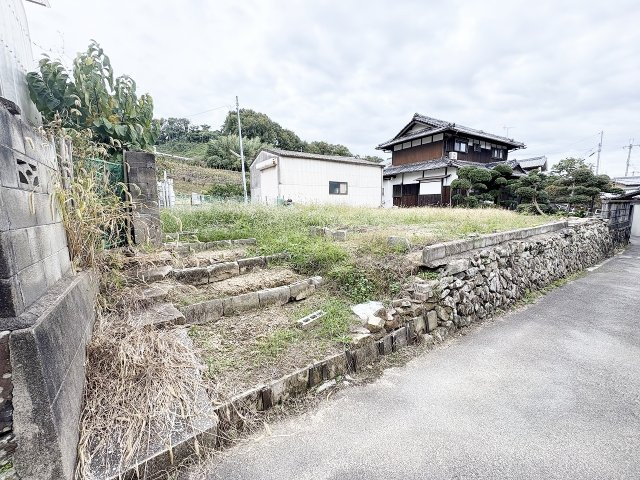 外観：327002138530