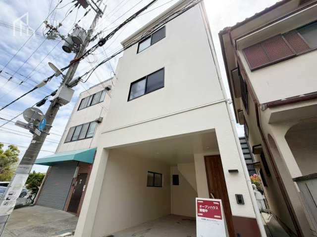 外観：328000631016