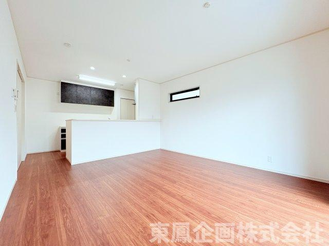 南側道路につき日当り良好