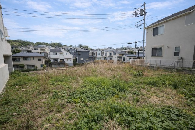 ◆爽やかな青空の下に贅沢なほどに降り注ぐ陽光、豊かな居住性と、クオリティが見事に調和した住空間は、住まうことの喜びを感じさせてくれます。