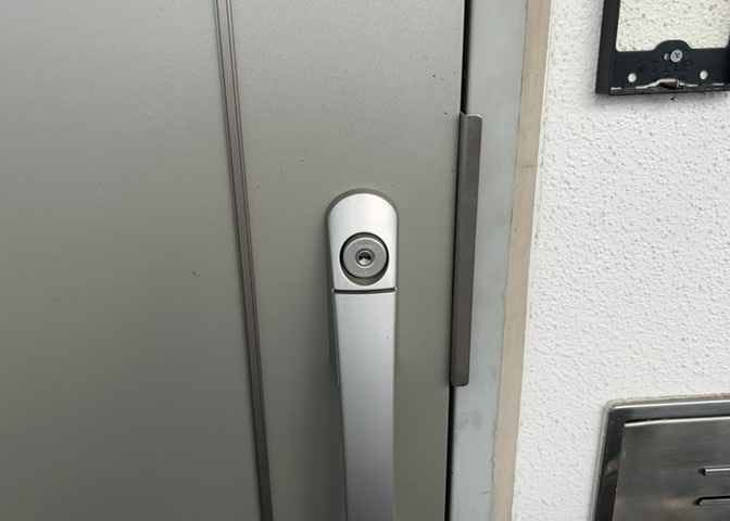 当然のことではありますが、オートロックやセンサーライト、ホームセキュリティーなどの防犯設備があれば、小さいお子様がいるご家庭も安心ですよね！まず物件購入の際は、防犯設備もチェックするようにしましょう。