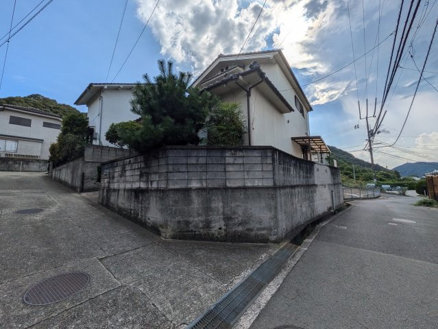 外観：334000198512