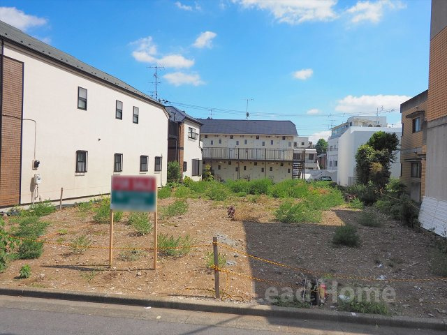 周辺に高層の建物がなく開放感にあふれた現地です！心地よい風を感じながら爽やかな生活を整えられます♪