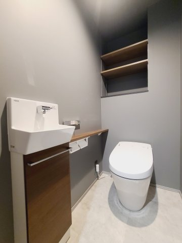 【新品】トイレも自分の時間をゆっくり過ごすスペースのひとつ。
