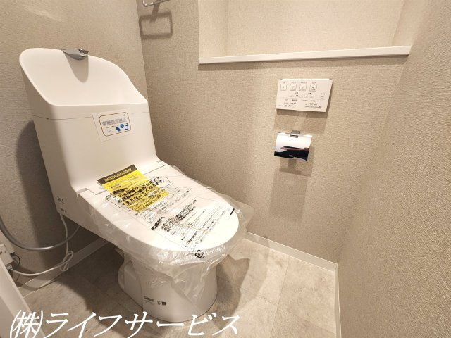 温水洗浄便座付トイレ