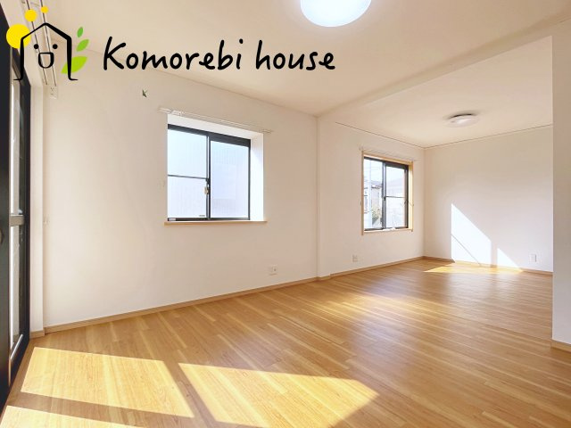 こちらの居間で趣味の時間をお楽しみください
