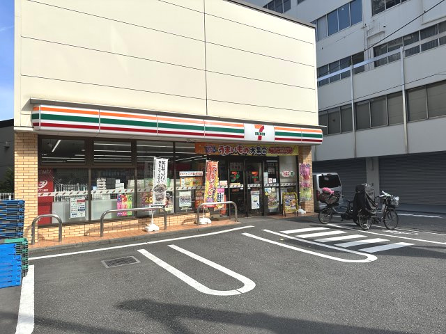 コンビニエンスストア