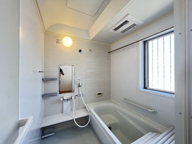 ゆったり入浴できるシステムバス