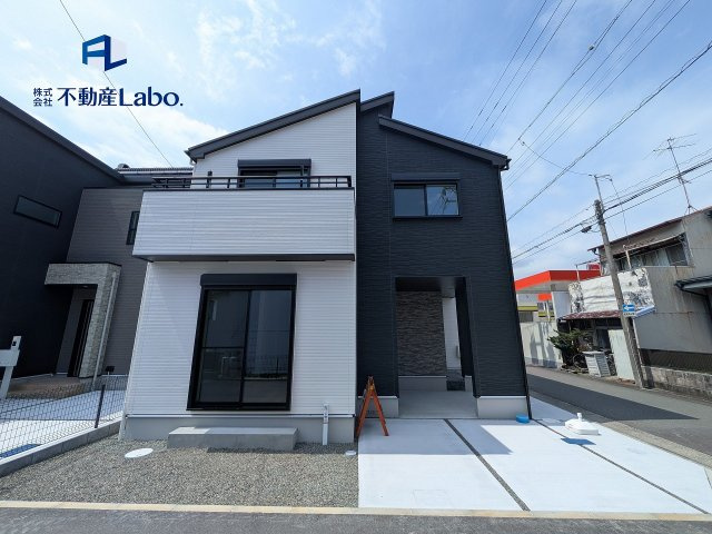 ●C号棟外観●