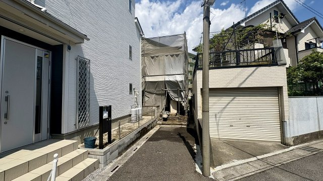 敷地約28坪・更地渡し！建築条件なし・お好きなハウスメーカーで建築可能です！自由設計で夢のマイホームはいかがでしょうか！