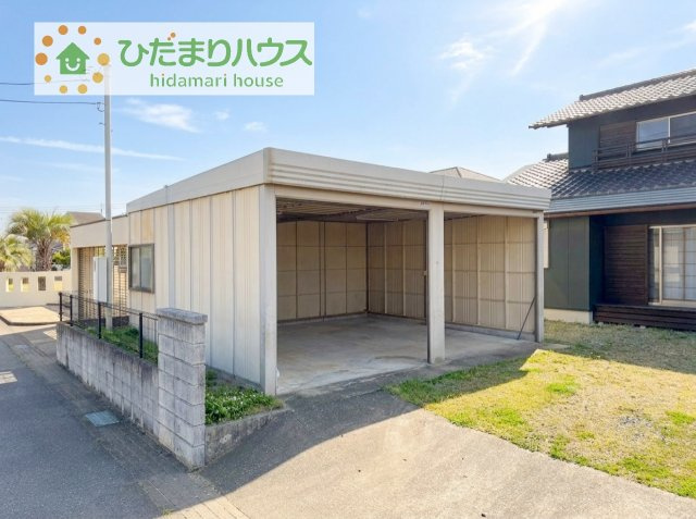 マイホームなら駐車場代がかかりません。しかも、自宅の駐車場で洗車ができます！