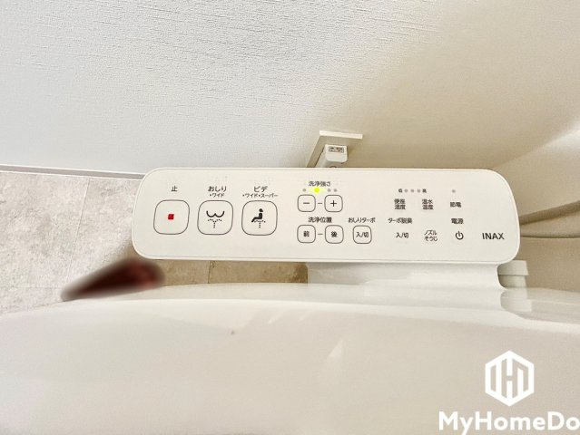 快適なトイレタイムをサポートする温水洗浄便座