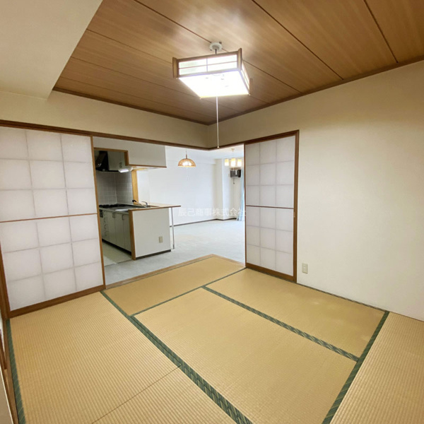 【ニューシャトーム湯川の和室】