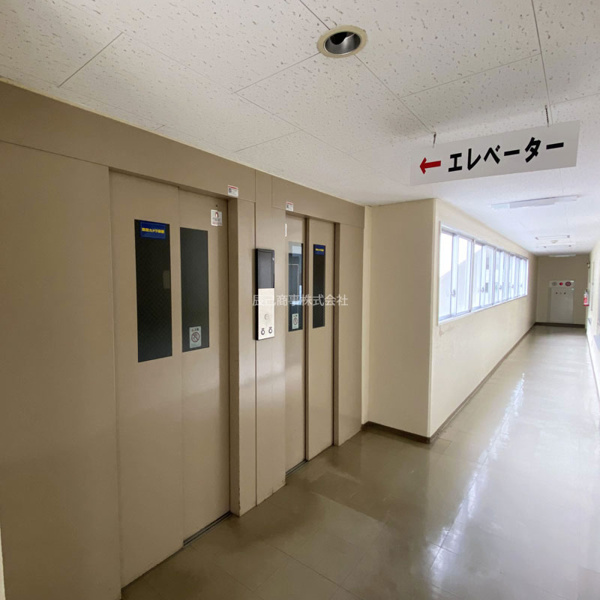 【ニューシャトーム湯川の共用部分】