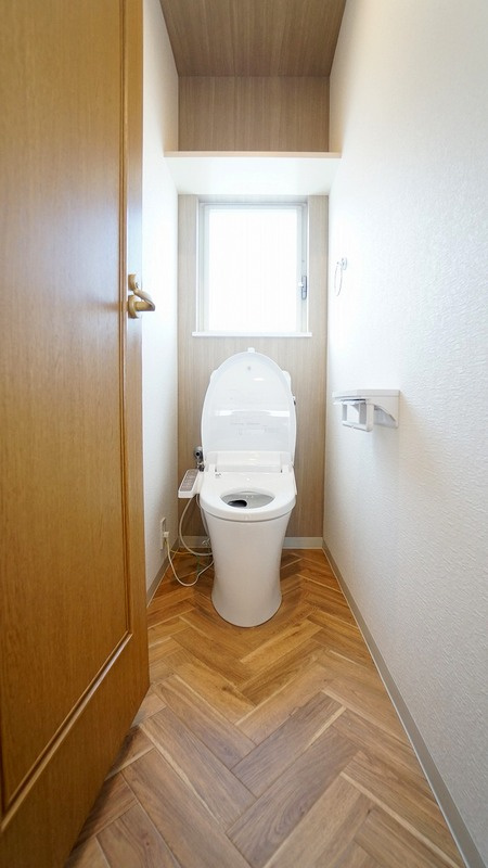 2Ｆのウォッシュレットトイレ　新調された設備