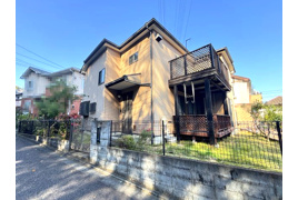 由木めぐみ野分譲地内　二世帯住宅の外観