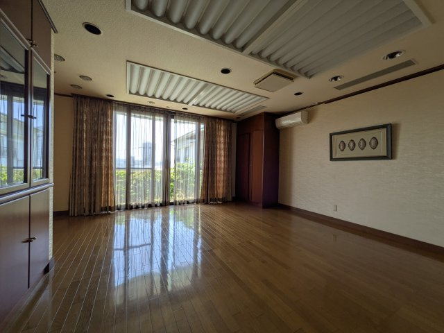 洋室