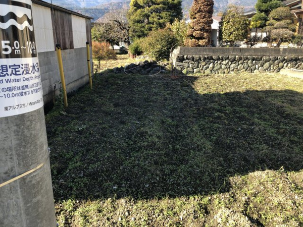 【南アルプス市落合　売地の外観】