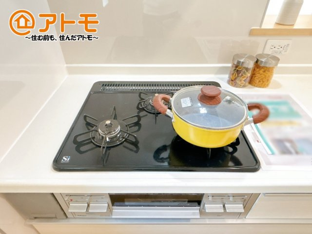 3口コンロは使い勝手がよくお料理も楽しくなりそうです♪