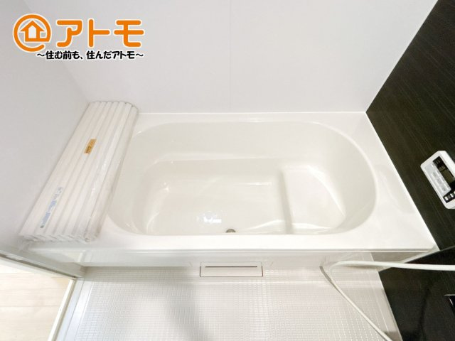 広々1坪タイプのゆったり浴室ユニット♪浴室乾燥機付き♪