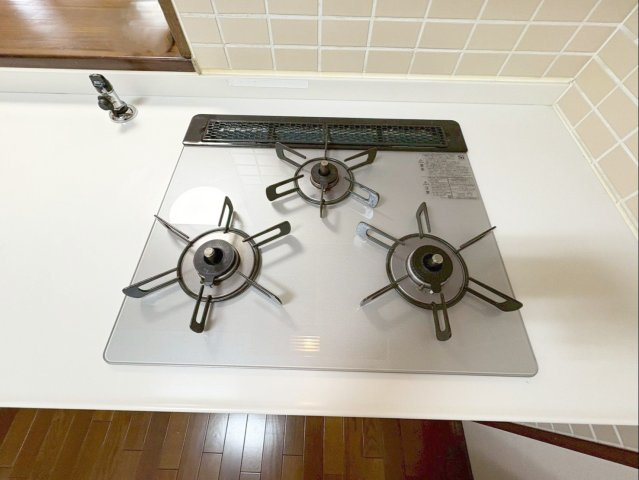 三ツ口コンロで料理も捗りますね！