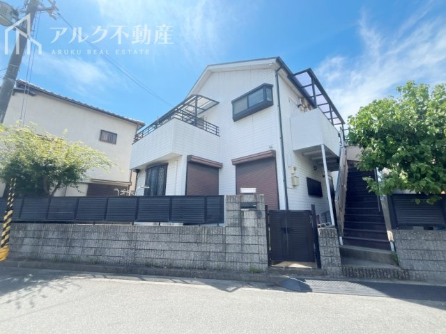 外観：328000672670
