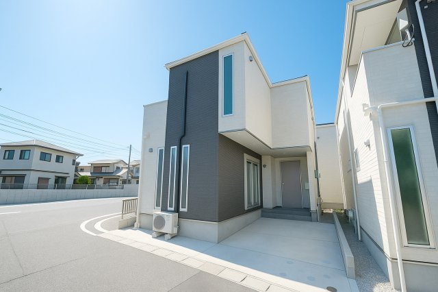 お車をお持ちの方も安心の駐車場あり
