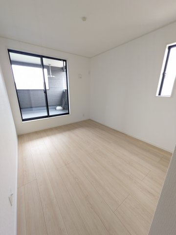 ■居室の写真です■□■　　寝室にも、子供部屋にも、趣味のお部屋にもお使いいただけます♪