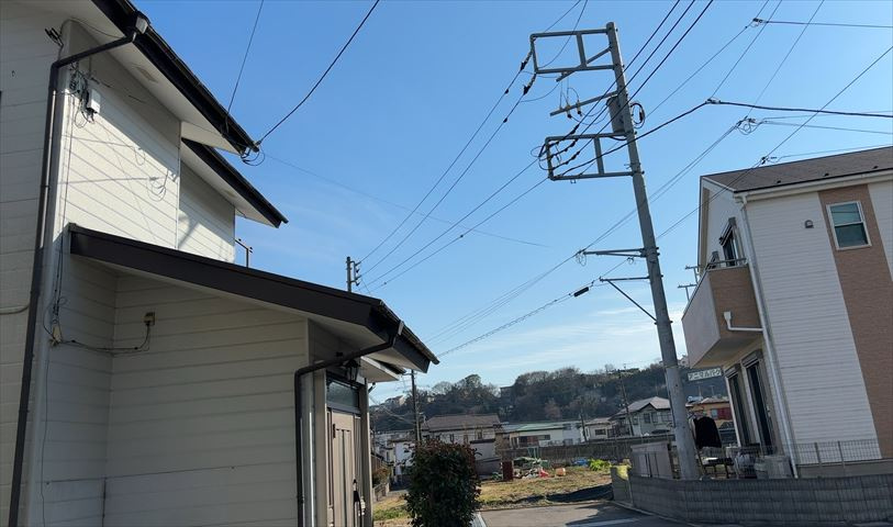 桜や紅葉の名所に出かける人は多いと思いますが、家にいながら季節の移ろいを感じる生活を送りませんか？リビングや窓から見える景色が生活を彩るワンポイントに！現地から見える景色を堪能してみては如何でしょう。