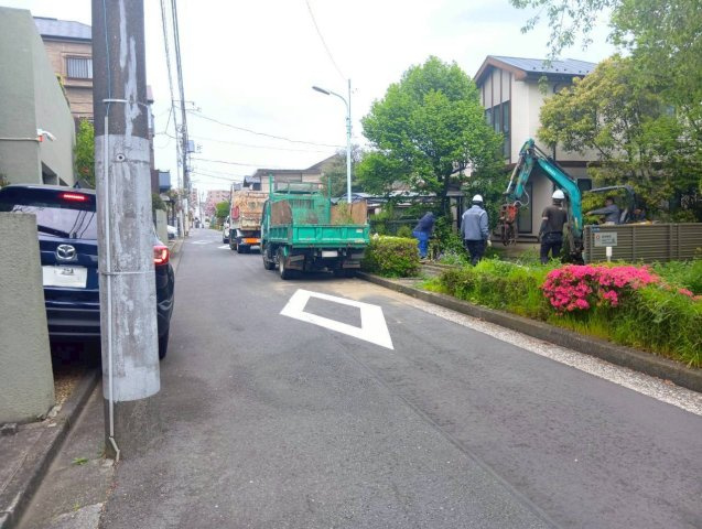 前面道路含む現地写真