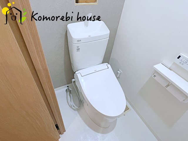 清潔感のあるトイレです