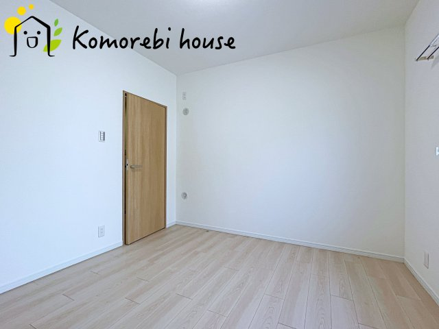 ゆったりした洋室です