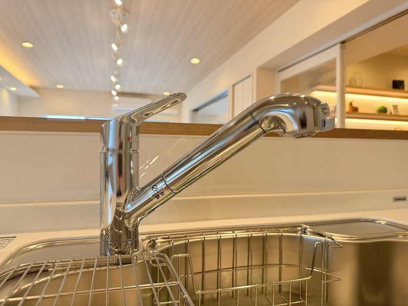 浄水器内蔵、ワンランク上のシステムキッチン