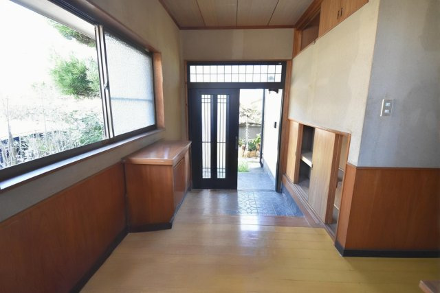 玄関