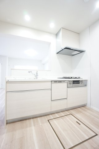 システムキッチン交換済み！