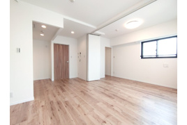 パークヴィスタ日本橋浜町　9階　角　部屋　リ　フォーム済の外観