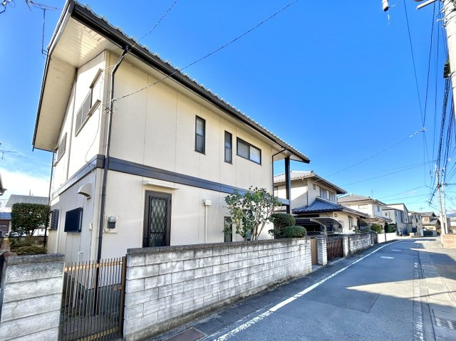 ■外観｜閑静な住宅街で始める新しい暮らし♪開放的な毎日をあなたへ(^^♪