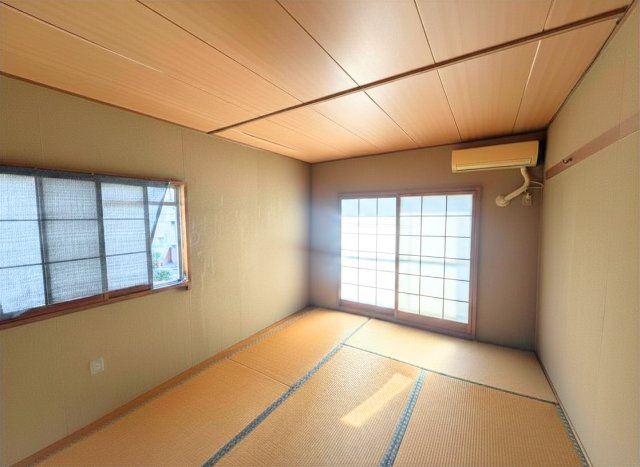 ※AI加工で家具等を消しております。