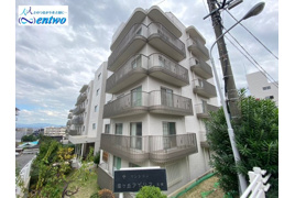 星ヶ丘アイリス北棟の外観