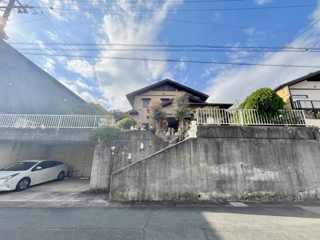 現地をご覧いただき、周辺環境なども一緒にご確認いただけます。