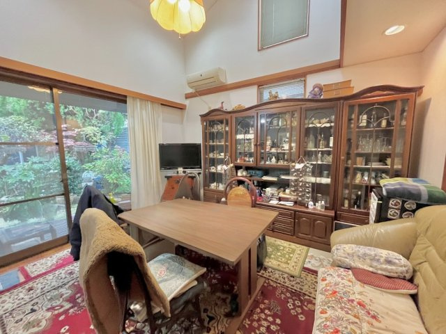 開放的なリビングで、ご家族との時間をゆっくり過ごせます。