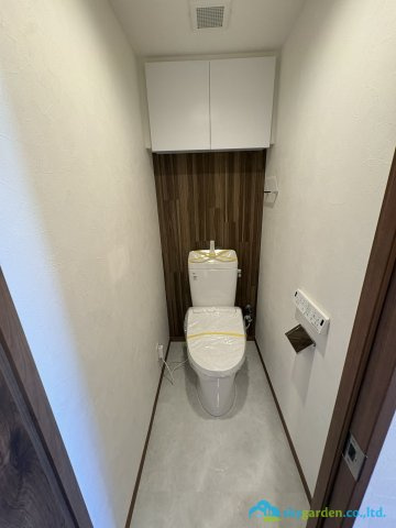 落ち着いたトイレです