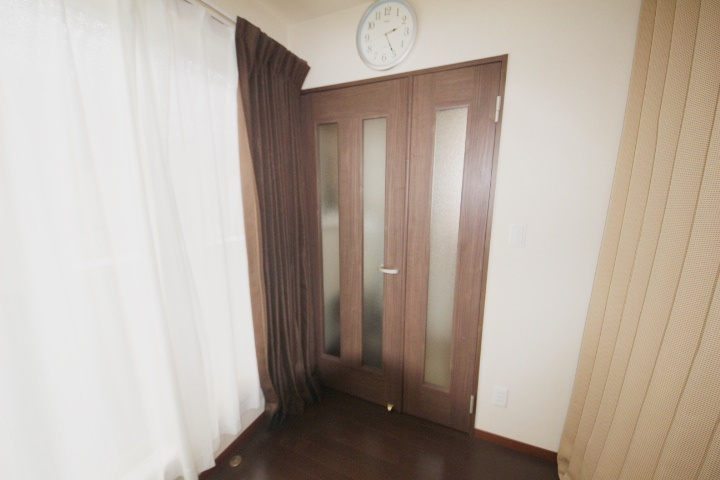 部屋の雰囲気や広さ・眺望・間取りの使い勝手など、是非一度、ご自身の目で確かめてみてください。