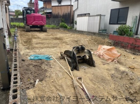 外観：327002290025