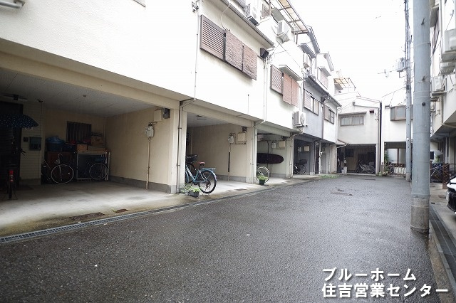 別角度からの前面道路です！