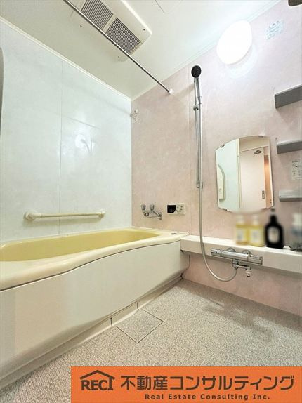 ルーフバルコニー付き